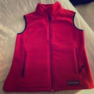 Vineyard vines fleece vest